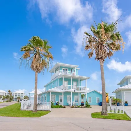 Blue Fin House- Pet Friendly & Boardwalk To The Beach!